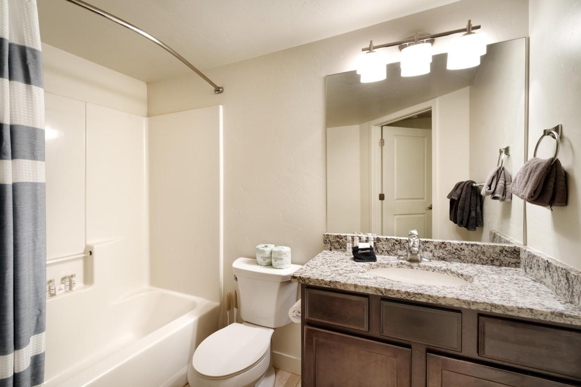 6A Family Friendly Redcliff Condo Pool & Hot Tub Moab Luaran gambar